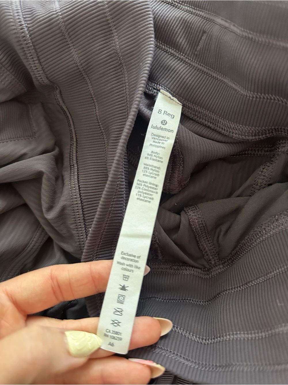 Lululemon Dance Studio Mid-Rise Pant Dark Charcoal Gray Womens size 8 - Picture 8 of 9